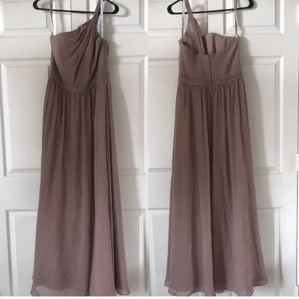 Alfred Angelo Signature rum pink formal
gown dress